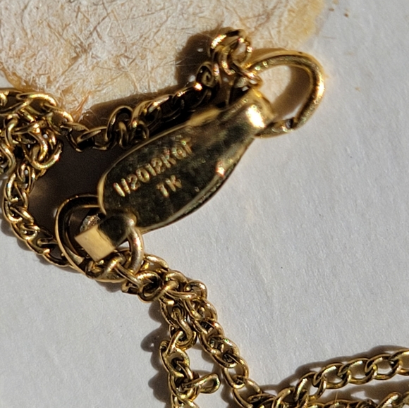 Vintage Curtis Creation Genuine Cameo Pendant & Clip-On Earrings ~ 12 KTGF ~ - Picture 14 of 16